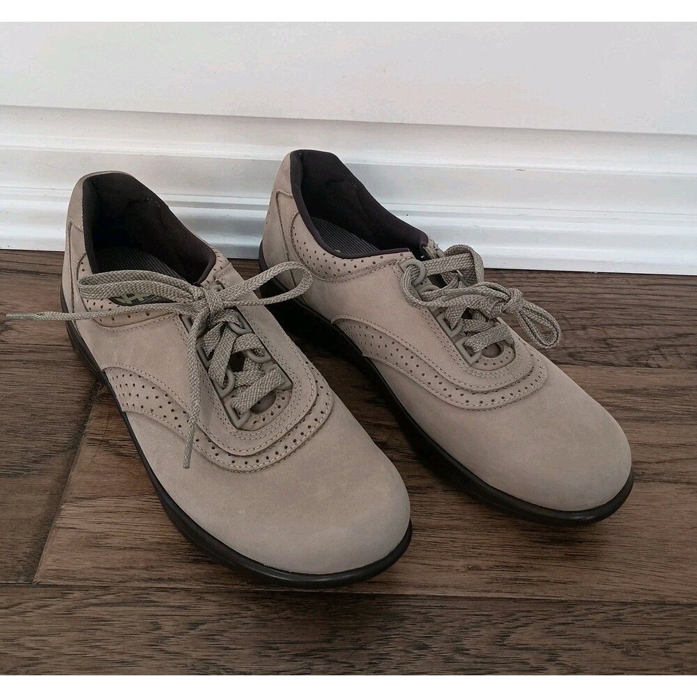 SAS Walk Easy Size 9 S Nubuck Leather Comfort Walking Shoes Tan Beige NWOT